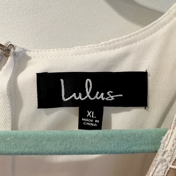 Lulus lace dress - Picture 2 of 3